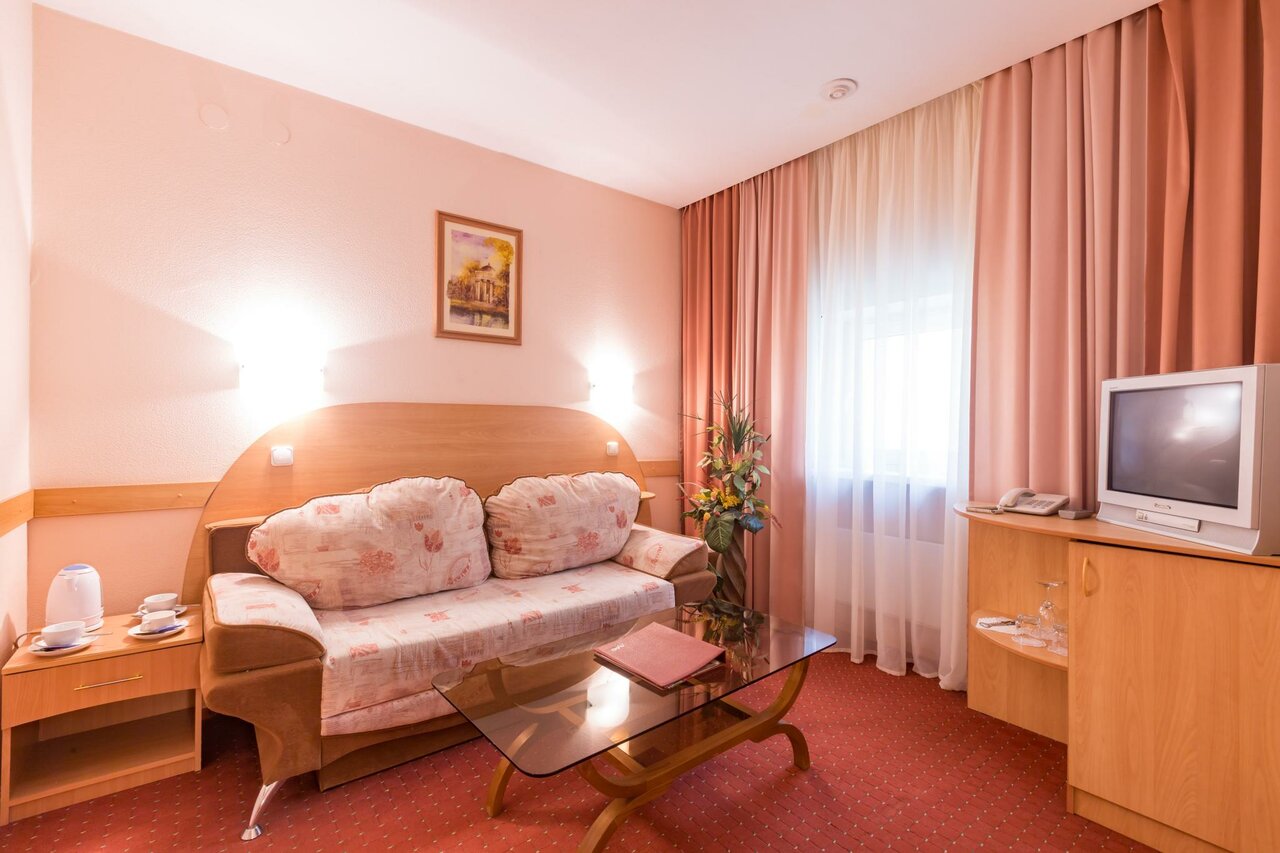 Гостиница Луна Екатеринбург-25