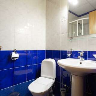 Гостиница Луна Екатеринбург Стандарт (двуспальная кровать)-9