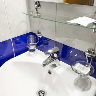 Гостиница Луна Екатеринбург Стандарт (двуспальная кровать)-8